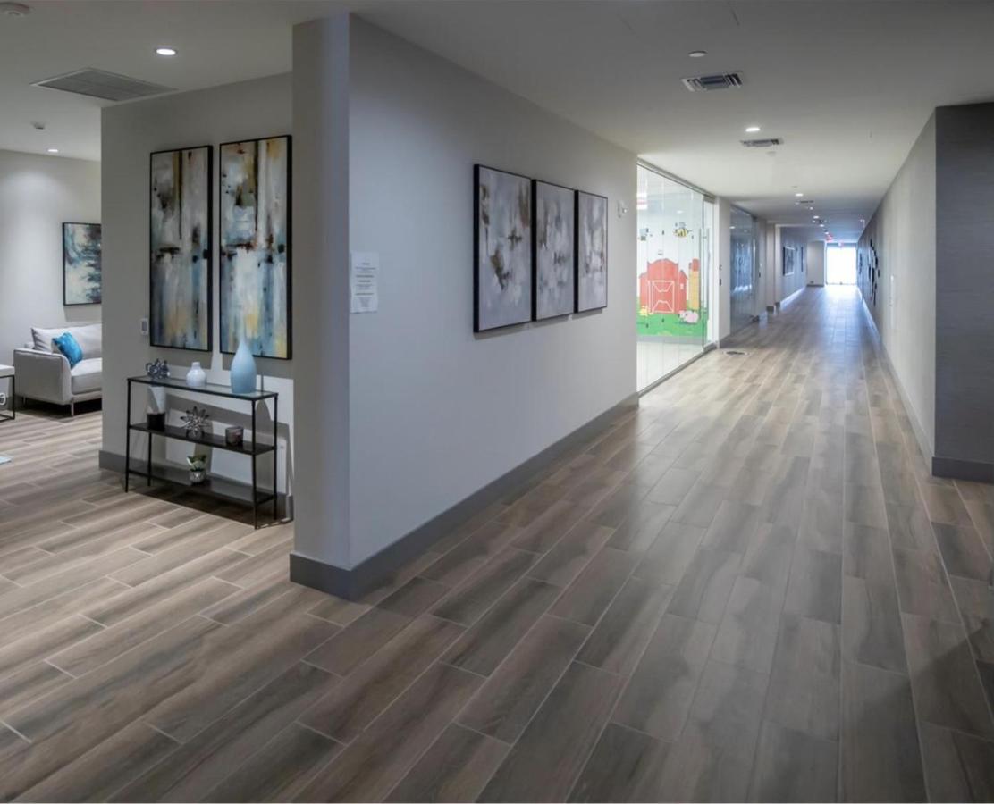 Downtown Doral, Florida. New Condo Style Resort. Luaran gambar